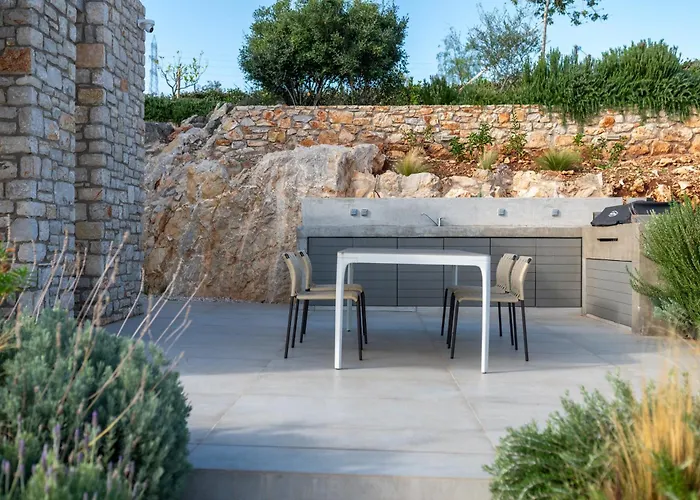 Villa Rosemary *